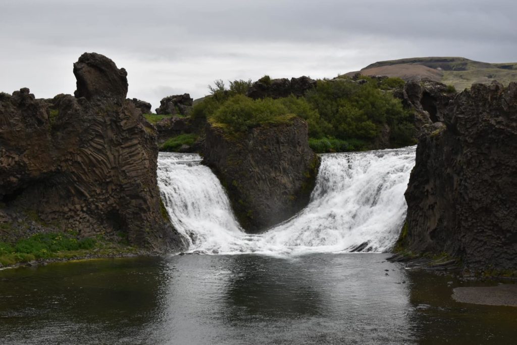 Hjálparfoss